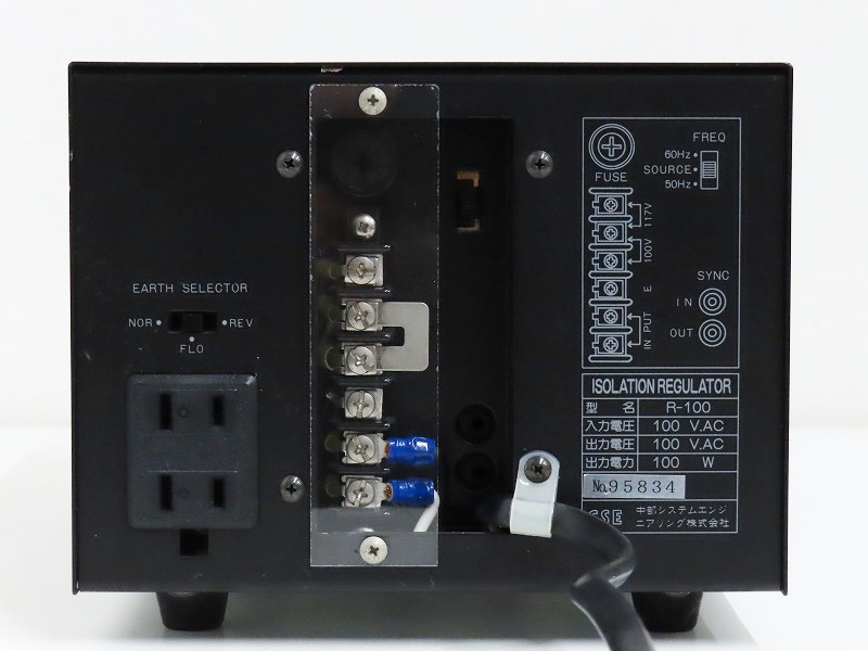 □□CSE R-100 クリーン電源 アイソレーションレギュレーター