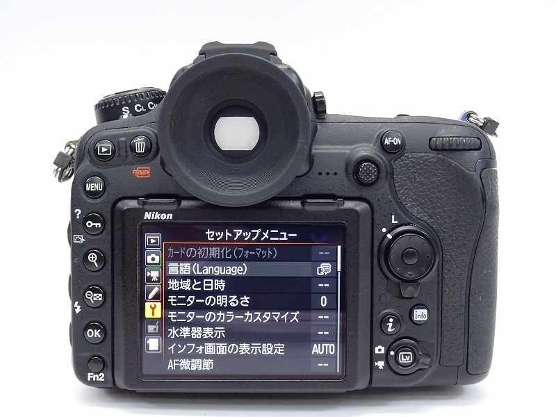 新品登場 ○○【良品・元箱付】Nikon D500 16-80 VR レンズキット