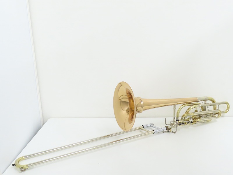 ホルトンTR183 バストロンボーン - 管楽器