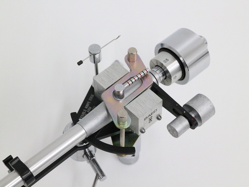 SAEC （サエク）トーンアームWE-407/23 ＋ラックスマン・アーム