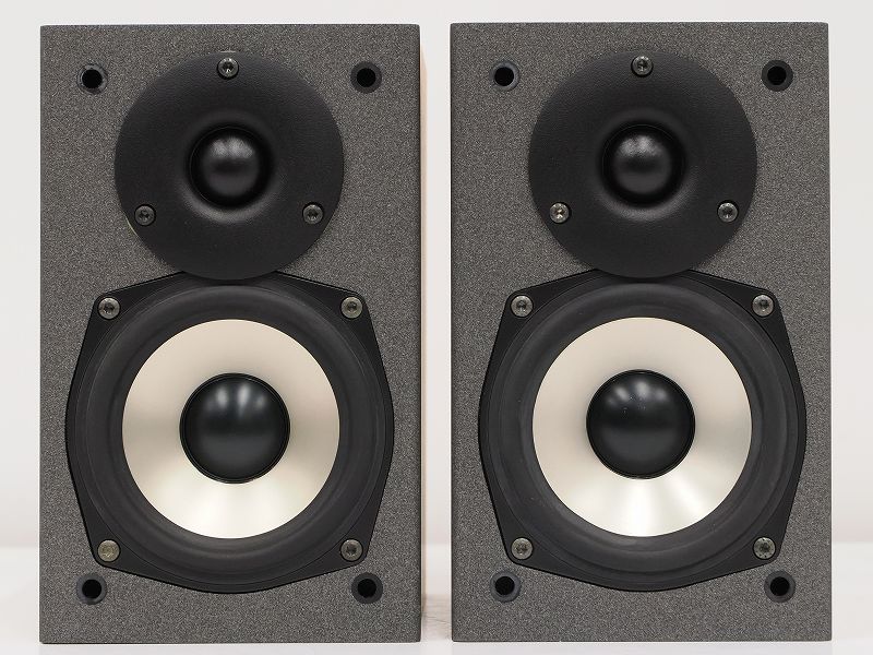 ALR JORDAN ENTRY S speaker pair ALR Jordan *#020379005*#: Real