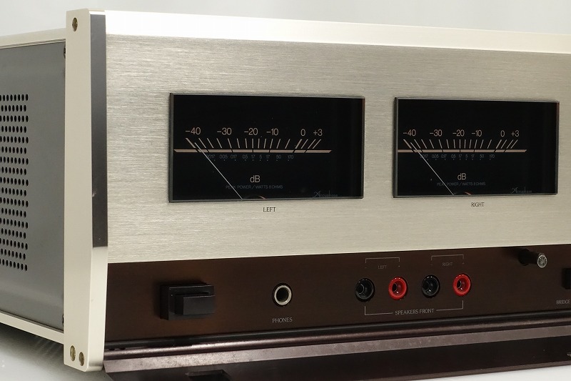 Accuphase アキュフェーズ P-300L ステレオパワーアンプ Accuphase P-300Lの仕様 アキュフェーズ