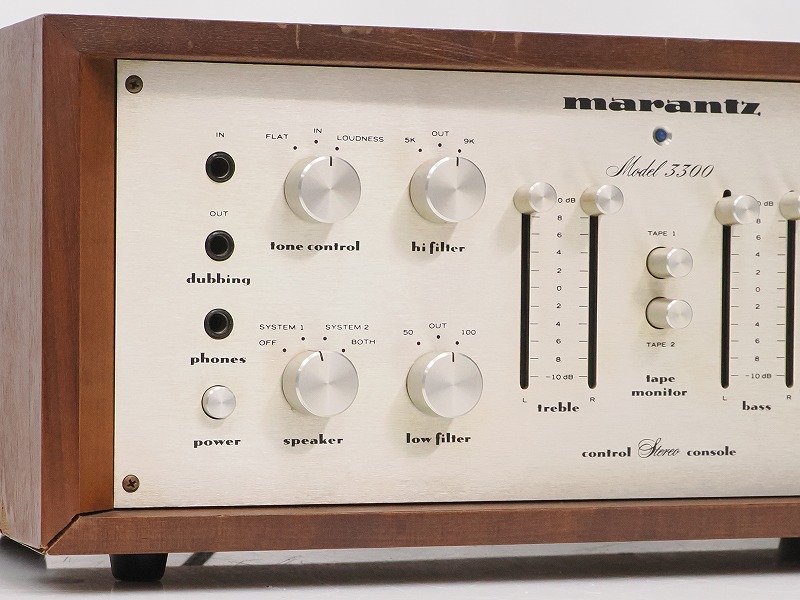 □□marantz Model 3300 プリアンプ ウッドケース付 マランツ